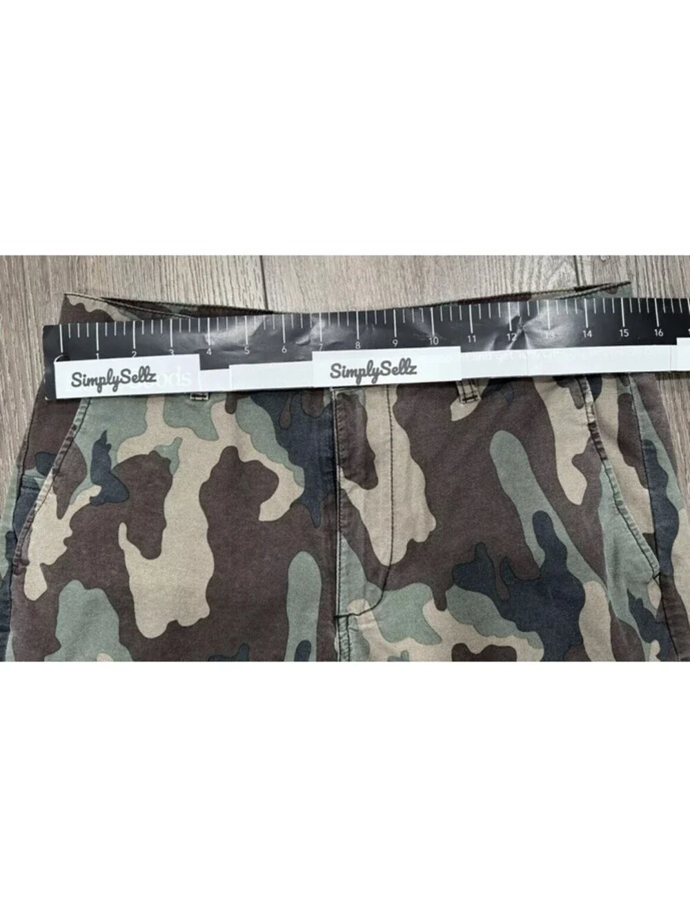 RVCA Camouflage Chino Shorts Men’s 30 Camo American Casual Skater